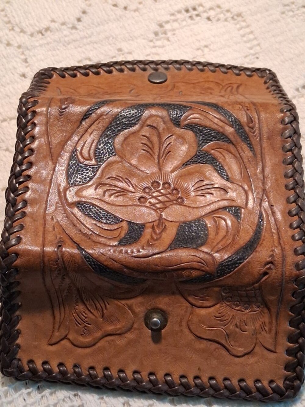 👜 Tooled Leather Key Wallet – 1970s Vintage Floral Design 🌼 - Picture 5 of 12